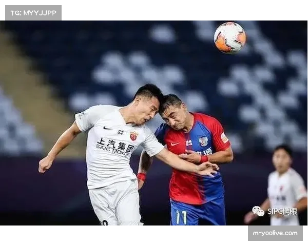 战术复盘：巴黎如何通过控球瓦解尼斯的密集防守